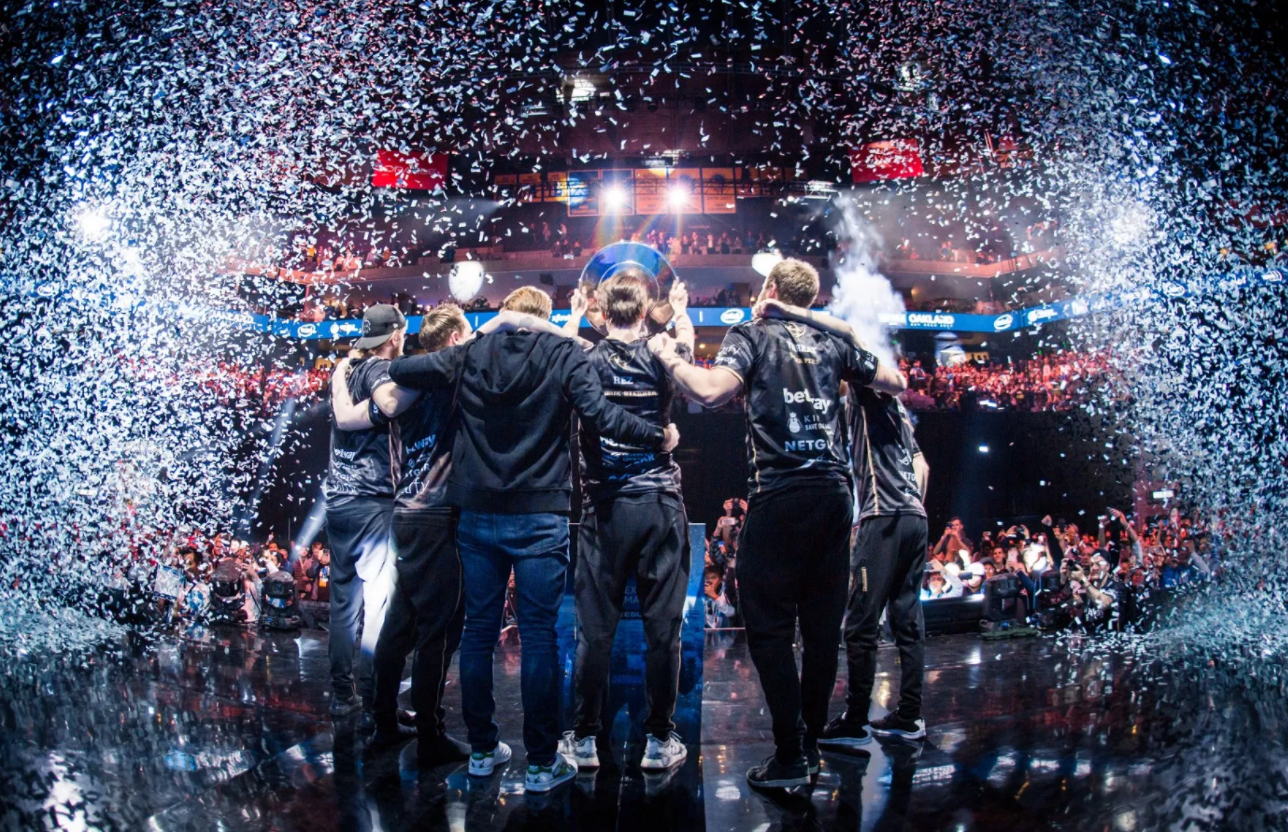 NAVI俱乐部CS:GO奖金池突破千万，电竞产业见证辉煌成就