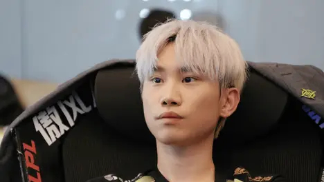 LCK冠军战队公开喊话IG战队，Faker陷队内矛盾危机，世界最强战队前景堪忧